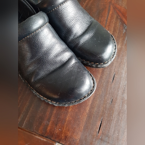 B.O.C. BORN CONCEPTS Clogs - Picture 2 of 6